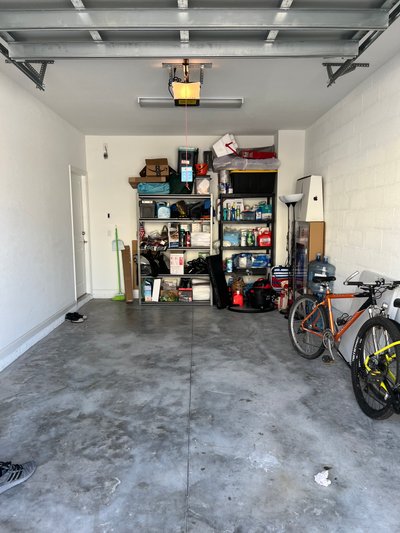 18 x 9 Garage in Lauderhill, Florida