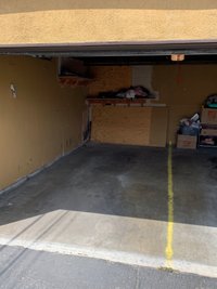 16 x 19 Garage in Anaheim, California