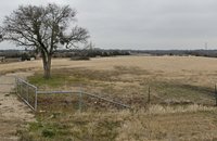40 x 10 Unpaved Lot in Fort Worth, Texas