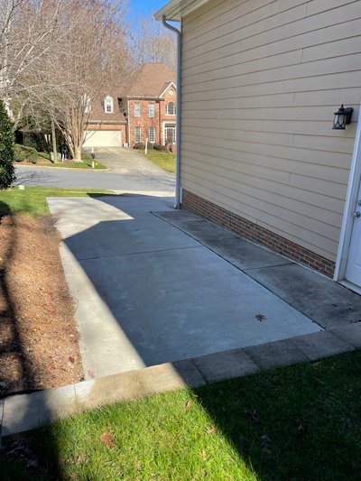 user review of 20 x 12 Driveway in Raleigh, North Carolina