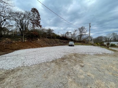 20 x 12 Parking Lot in Powell, Tennessee