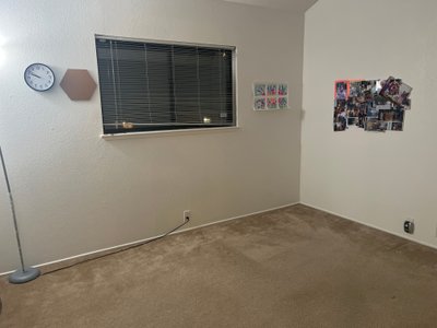 10 x 12 Bedroom in Sacramento, California