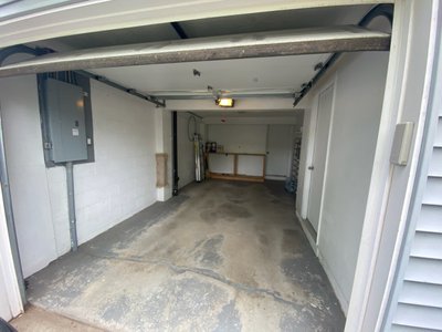 20 x 10 Garage in Bridgeville, Pennsylvania