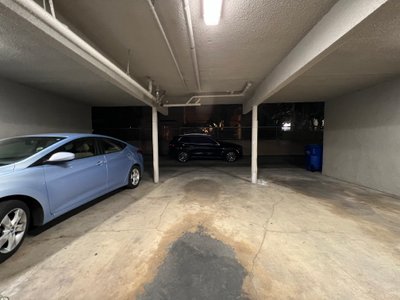 21 x 10 Carport in Glendale, California