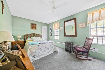 25 x 20 Bedroom in Marshfield, Massachusetts