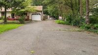 40 x 10 Driveway in Manalapan Township, New Jersey