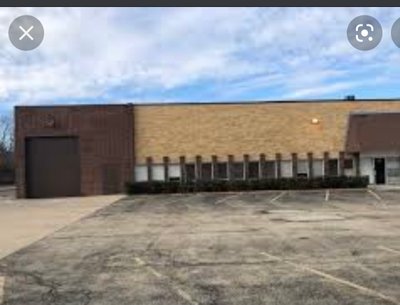 50 x 10 Warehouse in Downers Grove, Illinois
