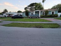 118 x 845 Driveway in Opa-locka, Florida