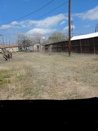 70 x 50 Unpaved Lot in Bishop, Texas