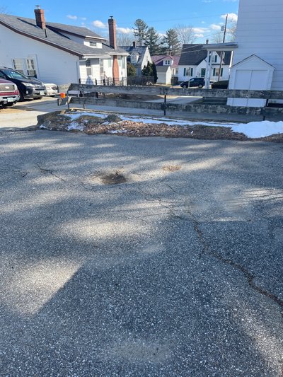 20 x 10 Driveway in Manchester, New Hampshire near [object Object]