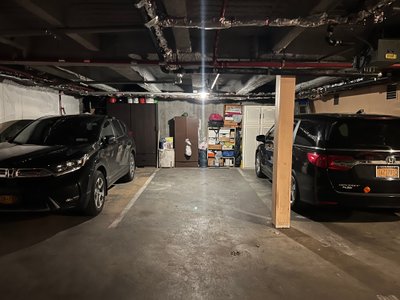 20 x 10 Parking Garage in Brooklyn, New York