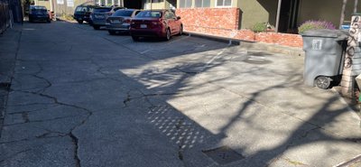 20 x 10 Parking Lot in Berkeley, California