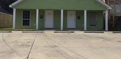 20 x 20 Parking Lot in Hammond, Louisiana