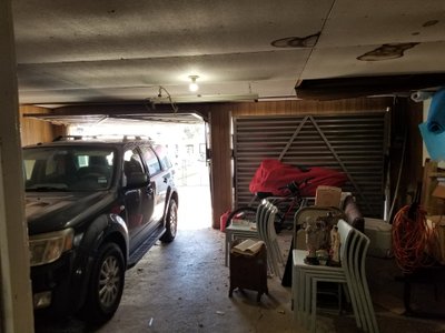 20 x 10 Garage in San Antonio, Texas