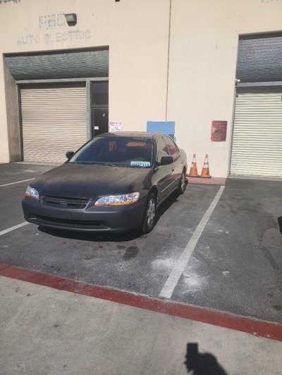 21 x 10 Parking Lot in Huntington Beach, California