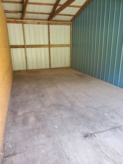 10 x 21 Storage Facility in Wellington, Missouri