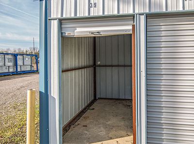 10 x 5 Storage Facility in Irving, Texas