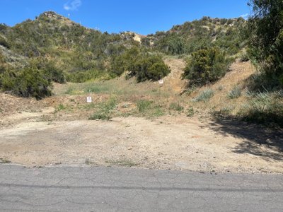 20 x 10 Unpaved Lot in Castaic, California