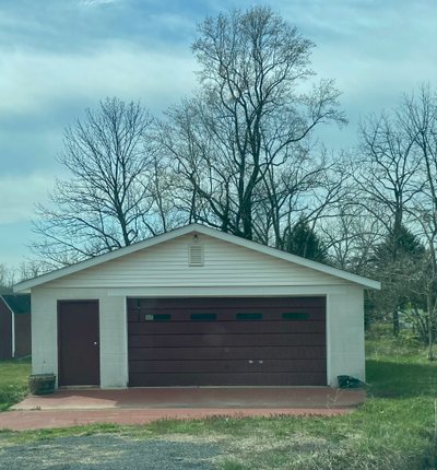 29 x 26 Garage in Boonsboro, Maryland near [object Object]