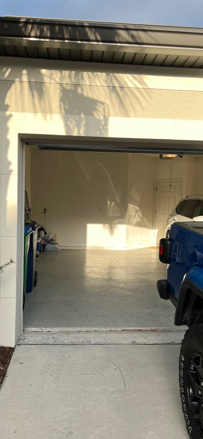 20 x 10 Garage in Largo, Florida