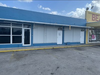 20 x 10 Parking Lot in Fort Lauderdale, Florida