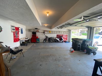 24 x 24 Garage in Omaha, Nebraska