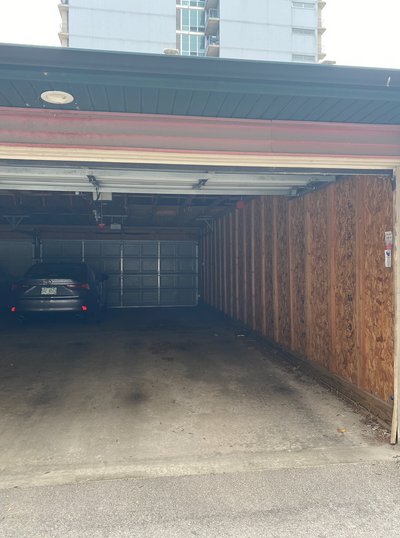 14 x 22 Garage in Chicago, Illinois