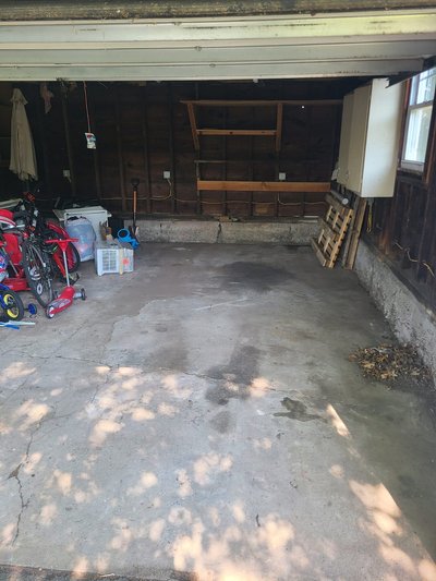 20×10 Garage in White Plains, New York