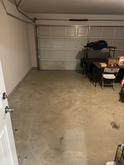 20 x 10 Garage in San Antonio, Texas