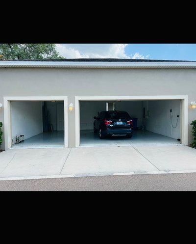 32 x 22 Garage in Riverview, Florida