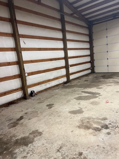 32 x 13 Garage in Chehalis, Washington
