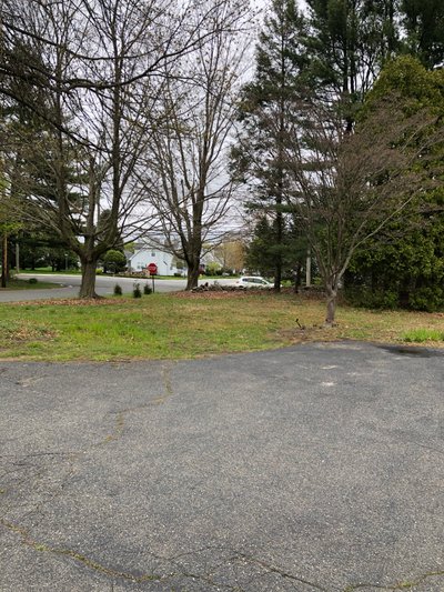 Small 10×10 Driveway in Trumbull, Connecticut