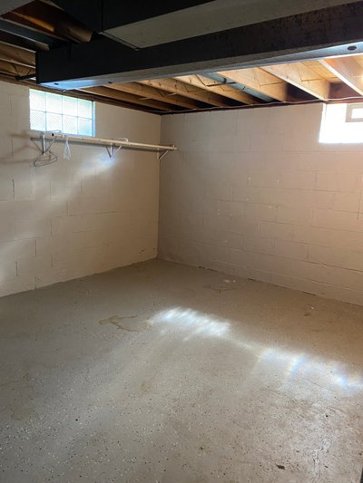 8 x 8 Basement in Youngstown, Ohio