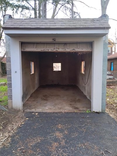 19×9 self storage unit at 1050 Lake Ave Rochester, New York