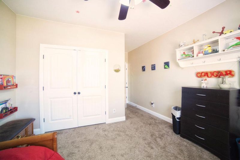 Bedroom in St. George, Utah 0