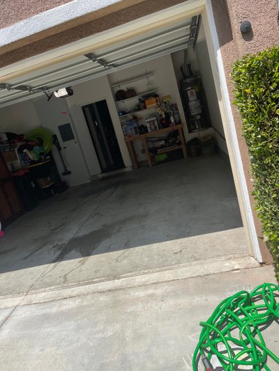 13 x 9 Garage in Santa Clarita, California