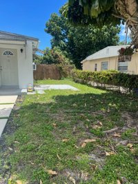 16 x 12 Unpaved Lot in West Park, Florida