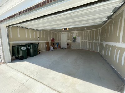 15 x 15 Garage in Rochester Hills, Michigan