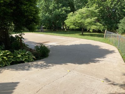 24 x 12 Driveway in Dickson, Tennessee