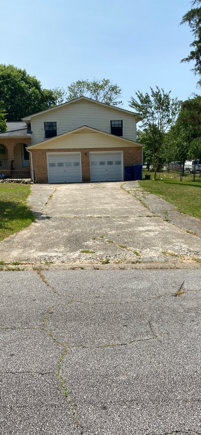 undefined x undefined Driveway in Riverdale, Georgia