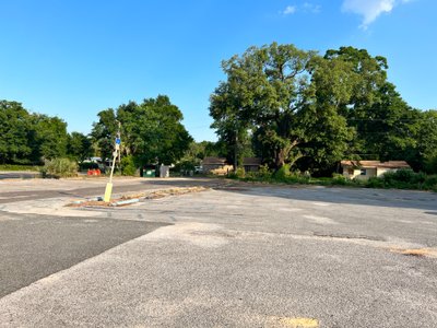 10 x 10 Parking Lot in Pensacola, Florida near [object Object]