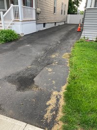 100 x 10 Driveway in Albany, New York
