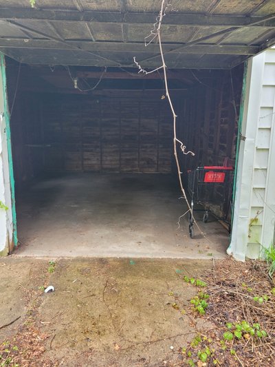 20 x 10 Garage in Detroit, Michigan near [object Object]