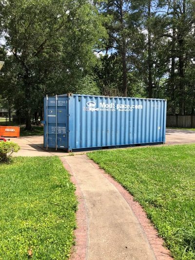 20 x 8 Shipping Container in Beaumont, Texas