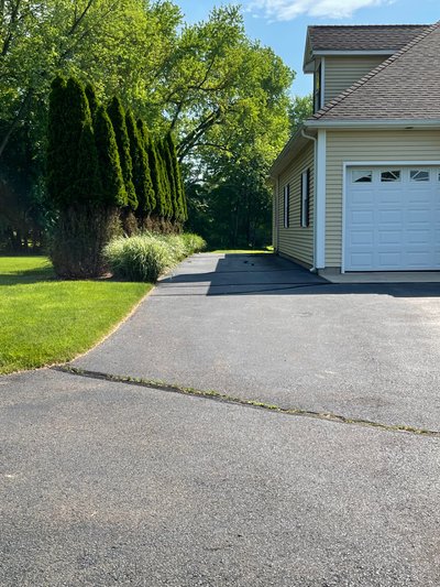 50 x 10 RV Pad in East Windsor, Connecticut