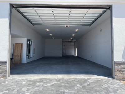 Medium 10×30 Garage in Lake Havasu City, Arizona