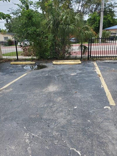20×10 self storage unit at 1020 NE 141st St North Miami, Florida