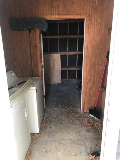 16×10 Shed in Tampa, Florida