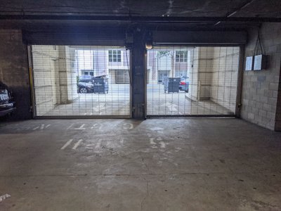 Small 5×10 Garage in San Francisco, California