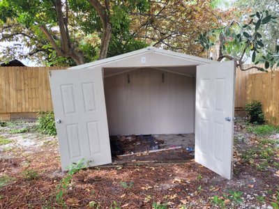 10 x 10 Shed in Hollywood, Florida